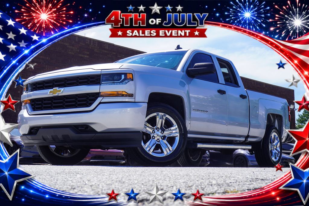 2018 Chevrolet Silverado 1500 Custom Double Cab RWD
