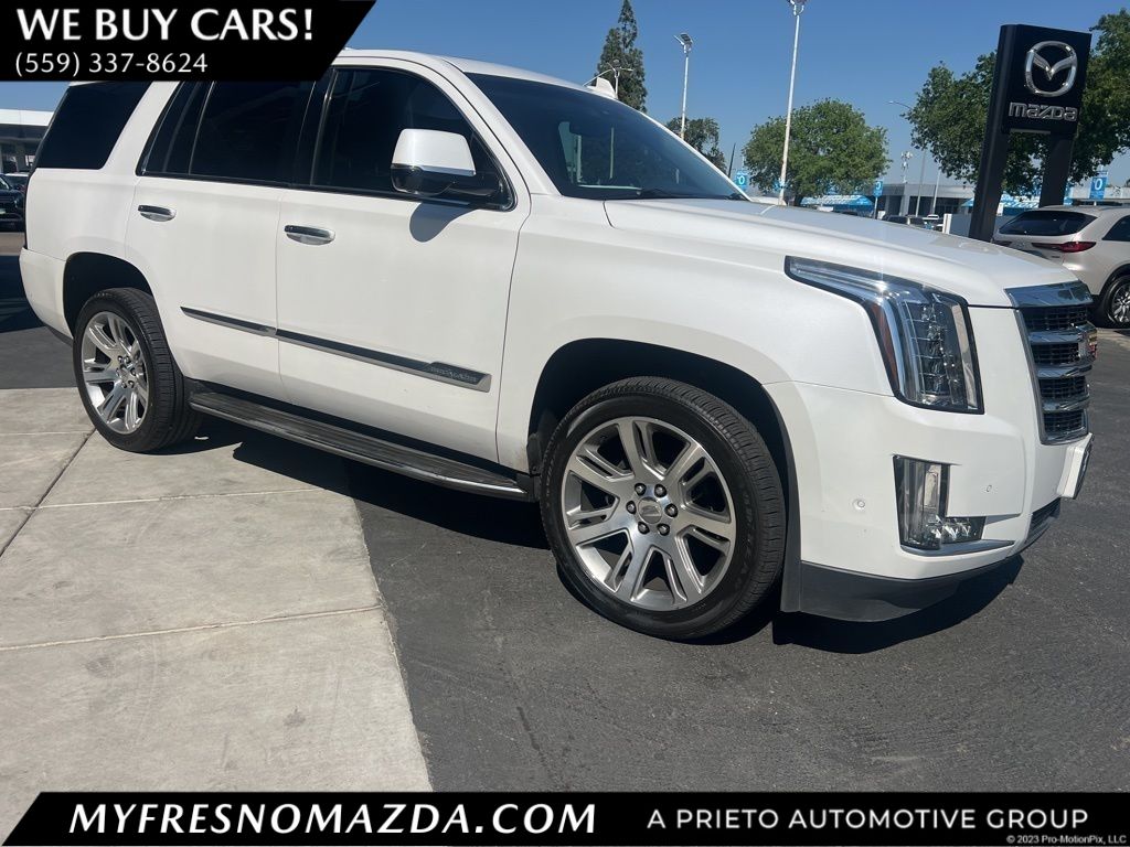 2017 Cadillac Escalade Luxury RWD