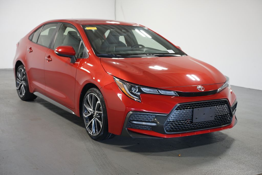 Thumbnail: 2021 Toyota Corolla - 3