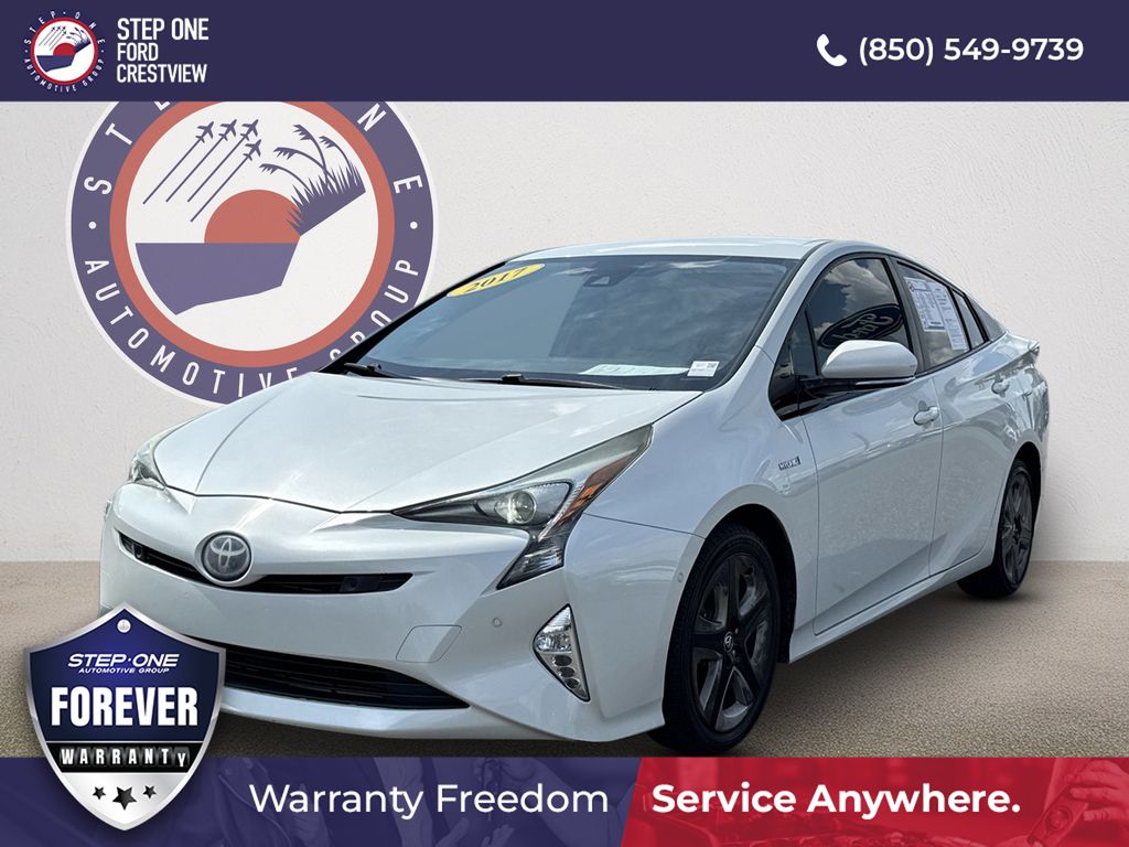 2017 Toyota Prius Three Touring FWD