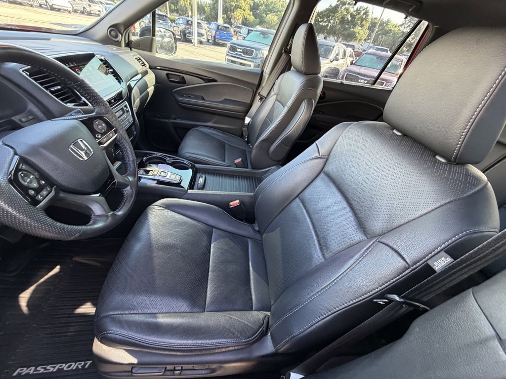 used 2023 Honda Passport car, priced at $36,291