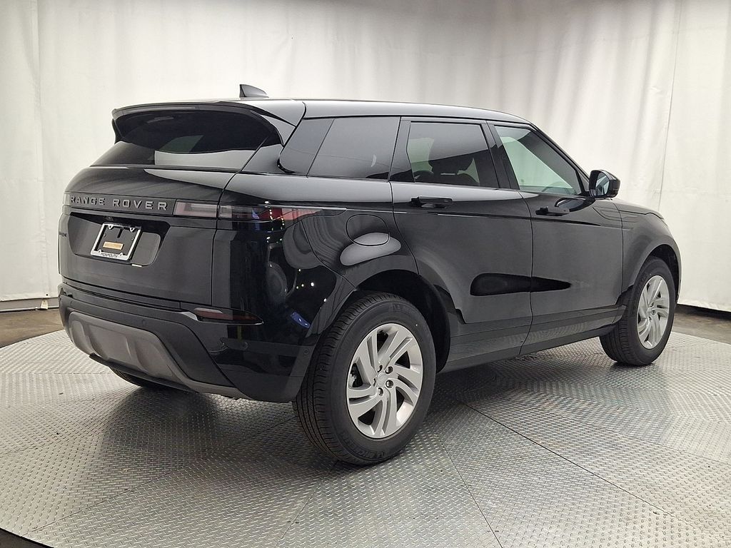 Thumbnail: 2026 Land Rover Range Rover Evoque - 3