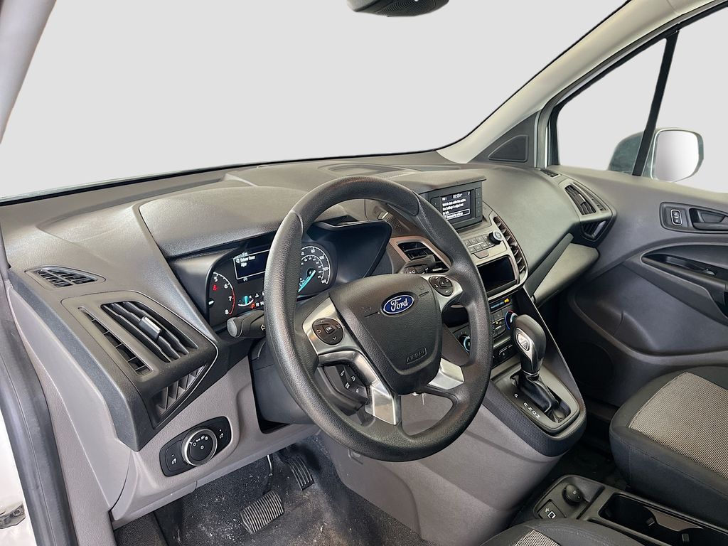 Used 2022 White Ford XL image 9