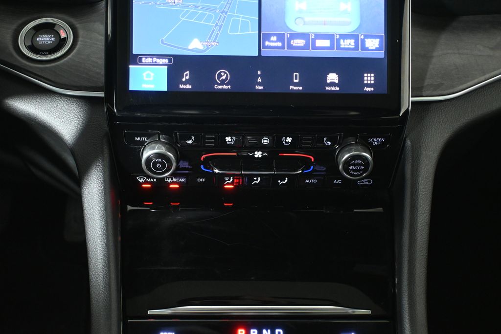 Thumbnail: 2022 Jeep Grand Cherokee L - 22