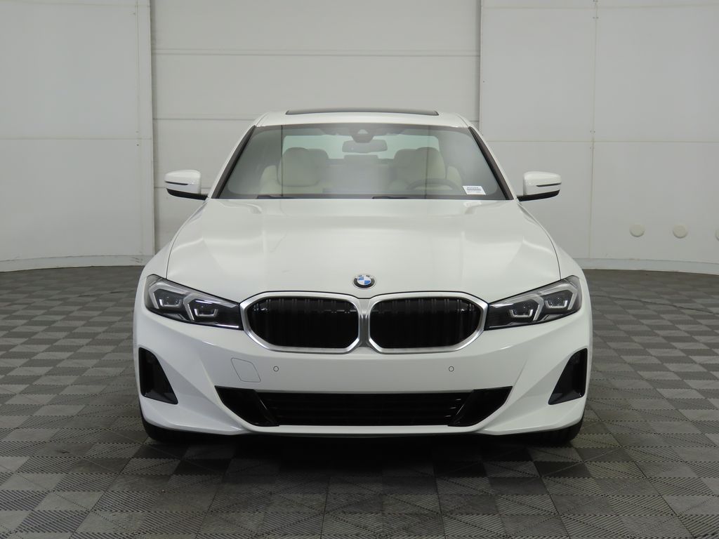 Thumbnail: 2026 BMW 3 Series - 2