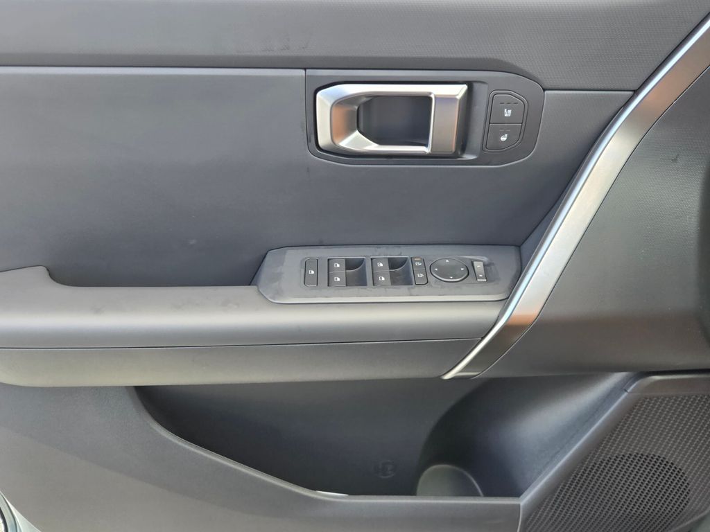 2027 Kia Seltos - $32,685