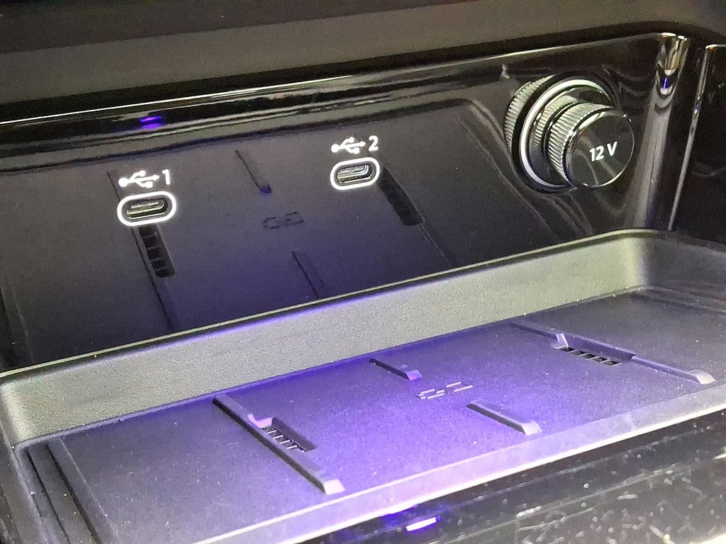 Thumbnail: 2025 Audi Q5 - 24