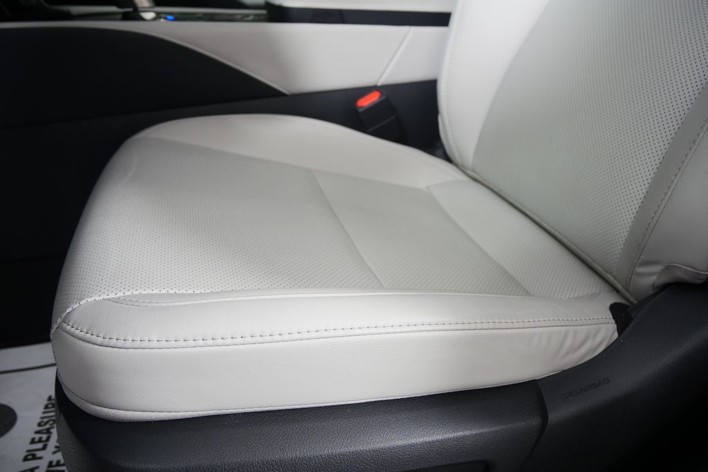 Thumbnail: 2024 Lexus RX - 8