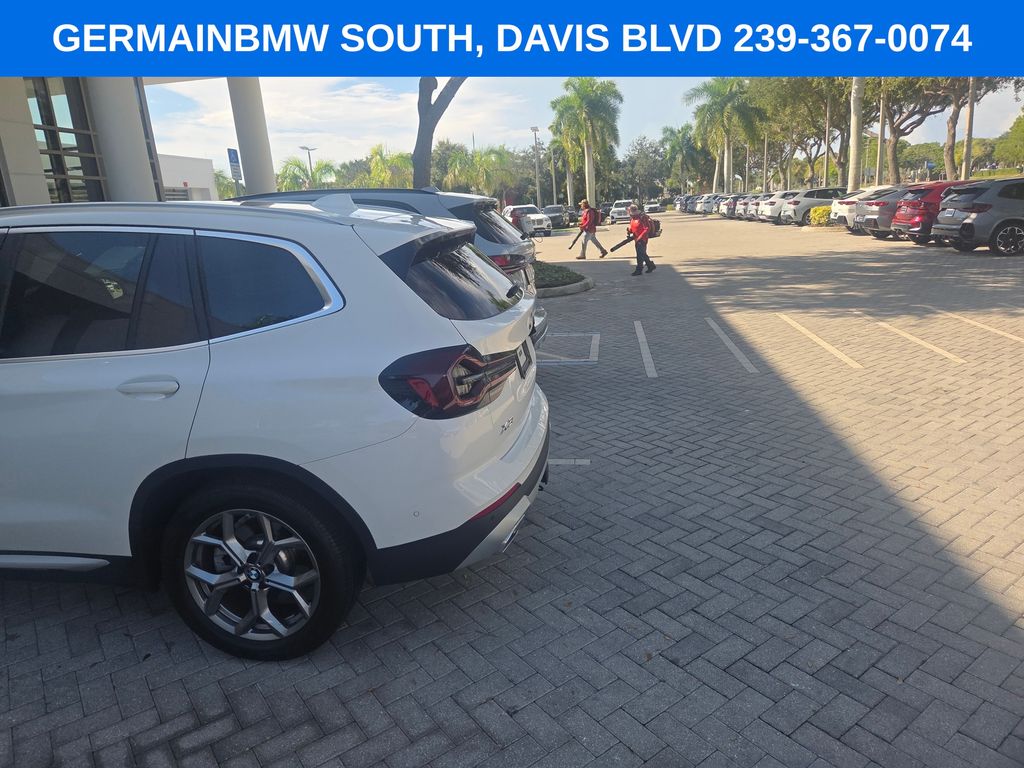 Certified Used 2024 White BMW xDrive30i image 14
