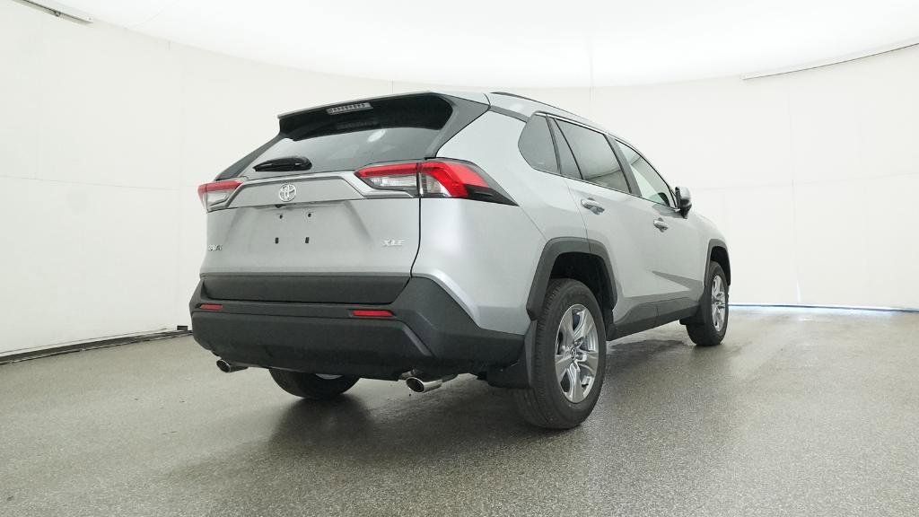 Thumbnail: 2025 Toyota RAV4 - 10