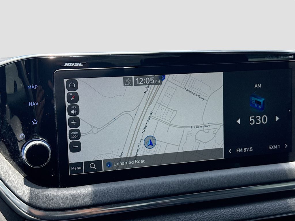 Used 2022 Black Hyundai SEL Plus image 13