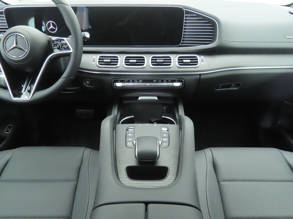 Thumbnail: 2026 Mercedes-Benz GLE - 13