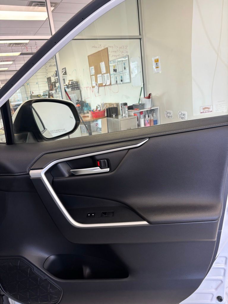 Used 2019 Toyota RAV4 SUV