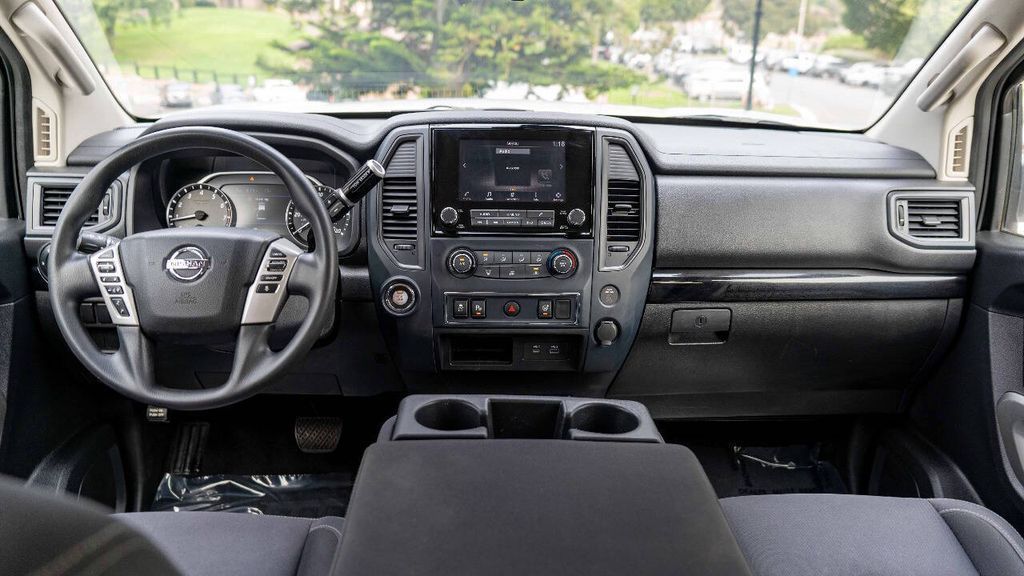 Used 2022 Nissan Titan SV 4D Crew Cab