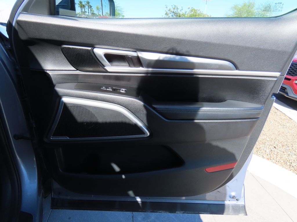 2021 Kia Telluride LX 25
