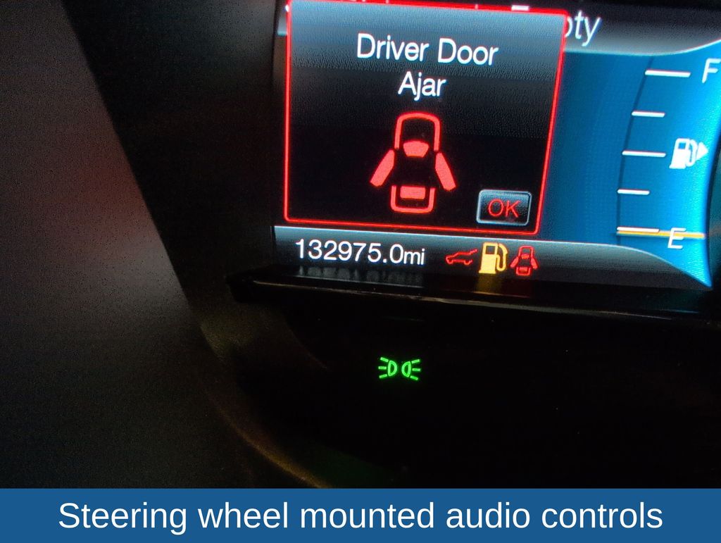 Used 2017 White Ford XLT image 23