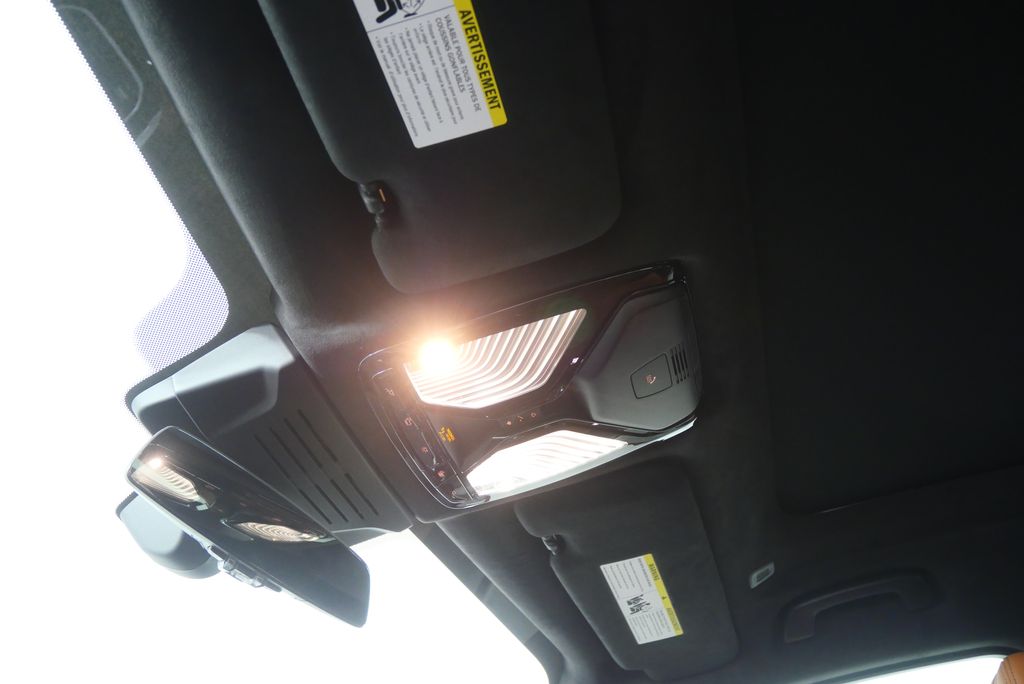 Thumbnail: 2026 BMW X7 - 22