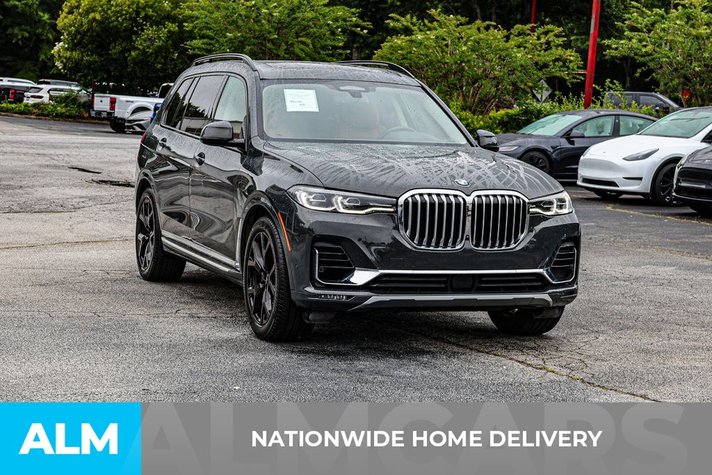 Used 2022 Gray BMW xDrive40i image 5