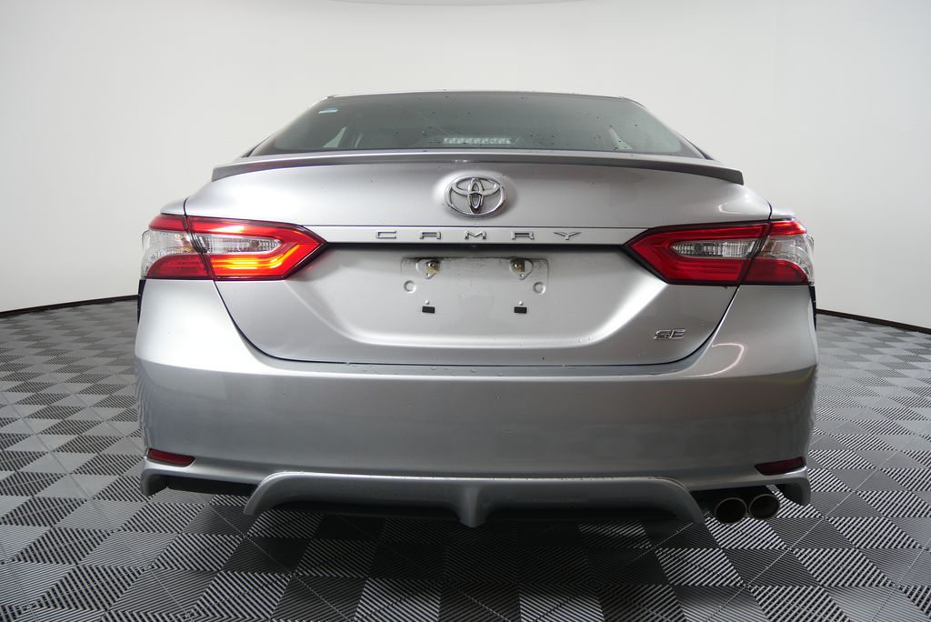 Thumbnail: 2018 Toyota Camry - 4