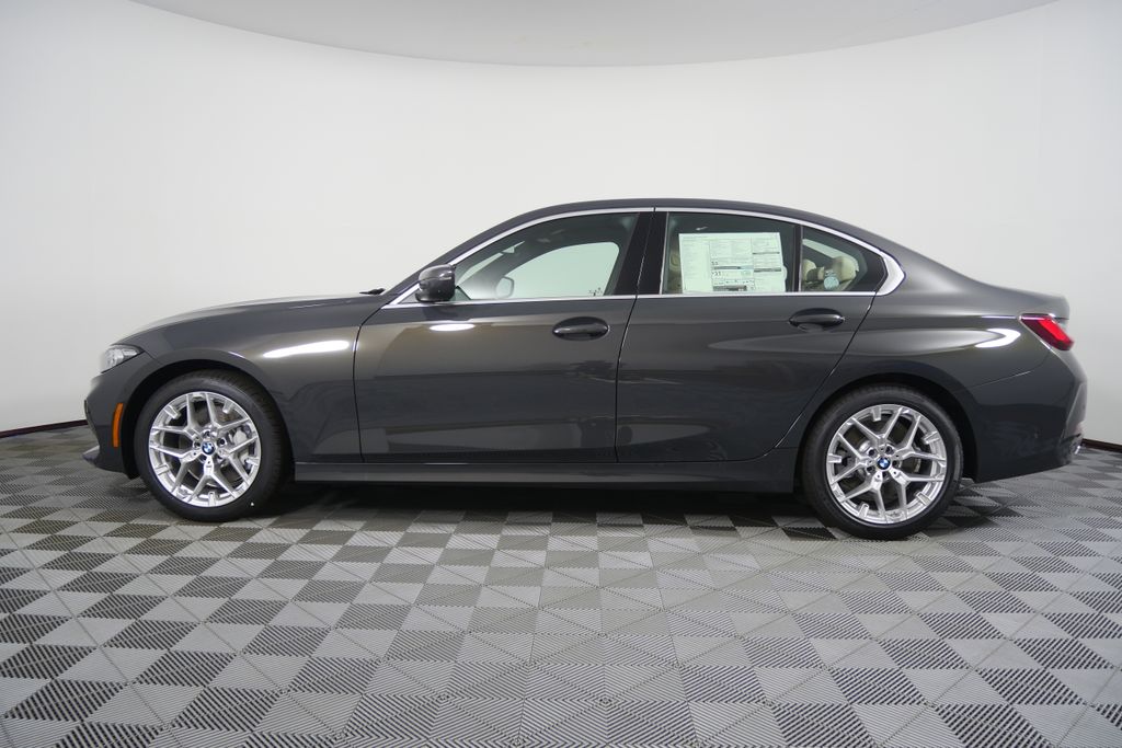 Thumbnail: 2026 BMW 3 Series - 6