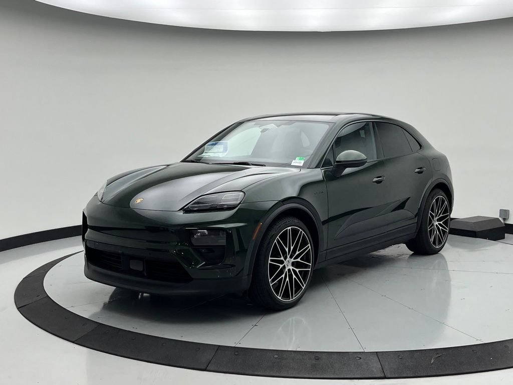 Thumbnail: 2025 Porsche Macan - 1