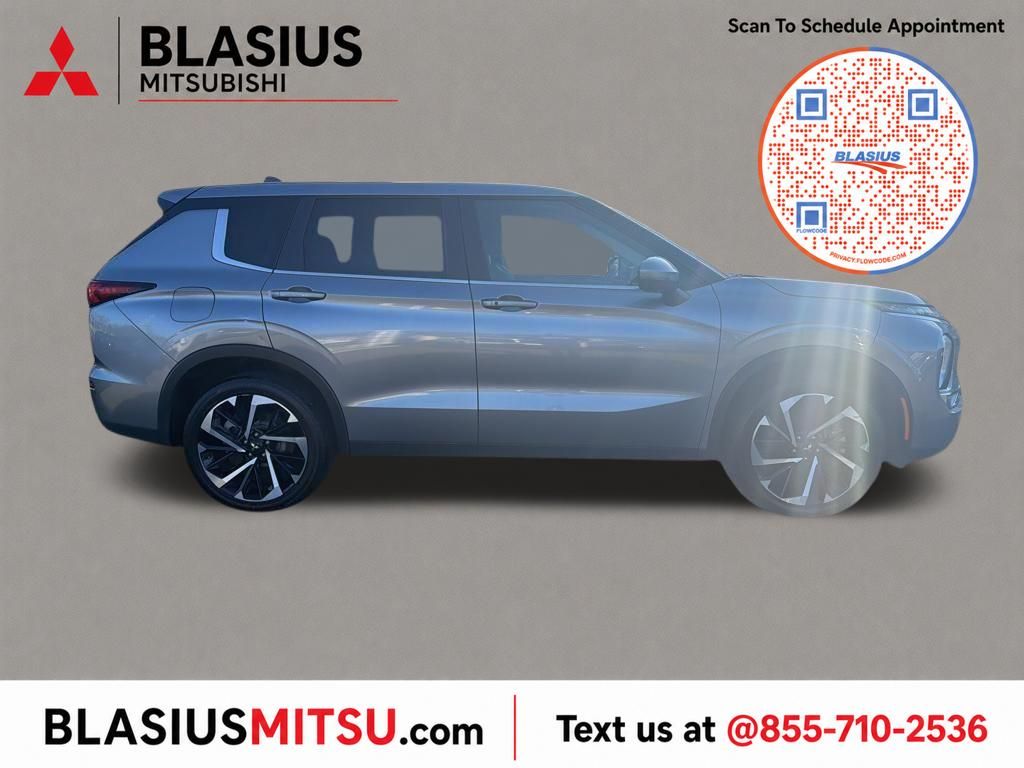 Gray 2022 Mitsubishi Outlander SUV / Crossover All-Wheel Drive Continuously Variable Transmission