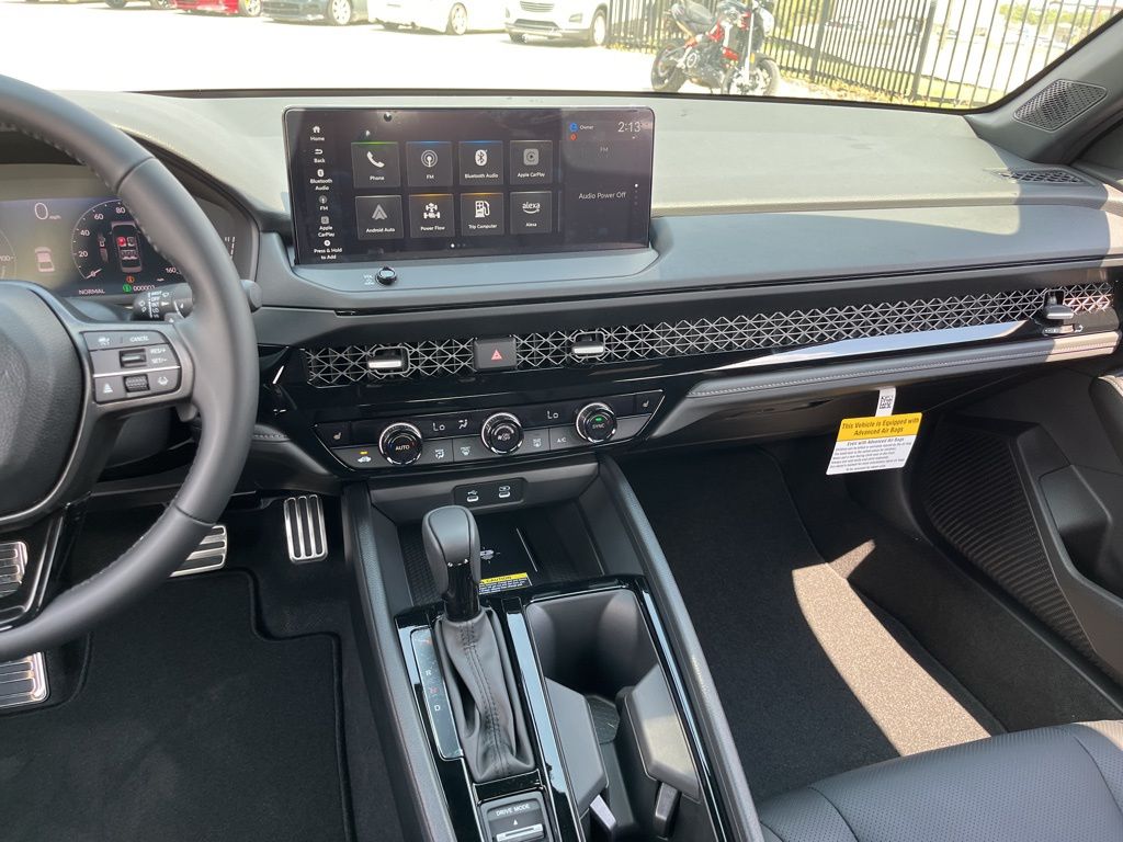 Thumbnail: 2025 Honda Accord - 10