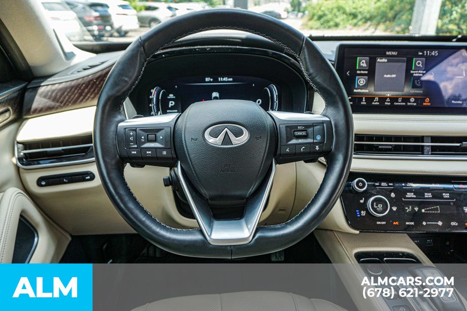 Used 2024 Gray INFINITI Sensory image 30