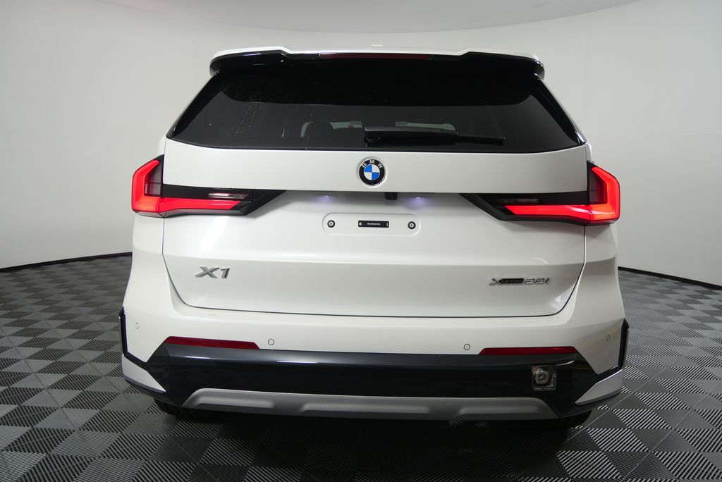 Thumbnail: 2025 BMW X1 - 4