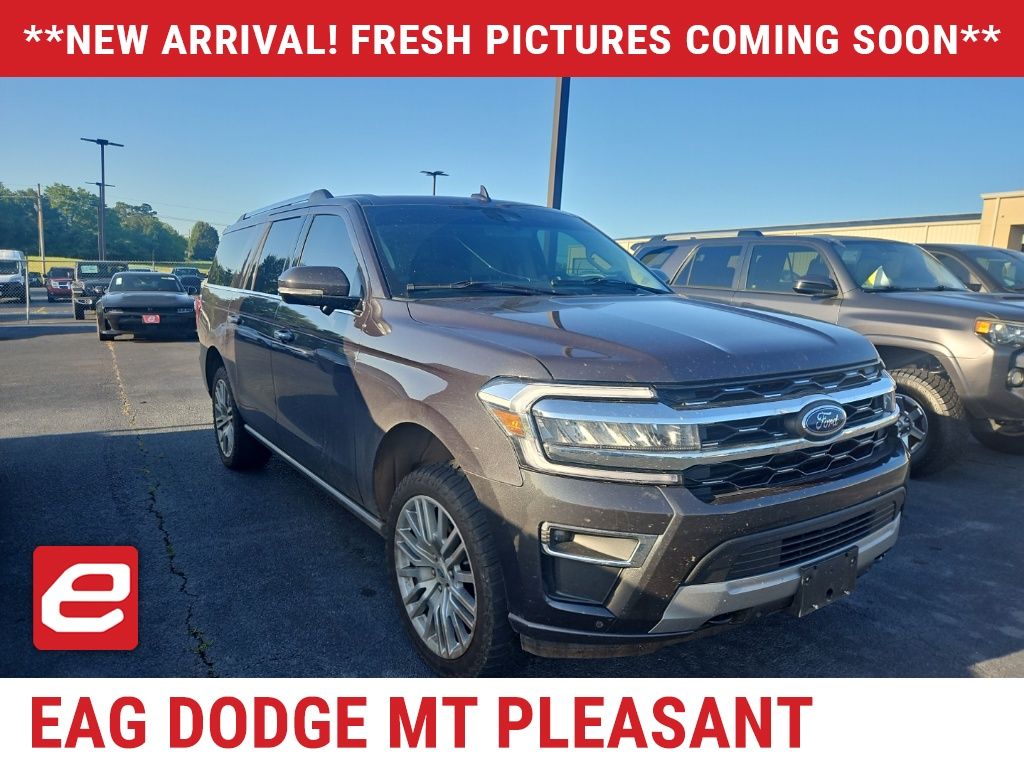 Dark Matter Gray Metallic 2024 Ford Expedition SUV / Crossover Four-Wheel Drive Automatic