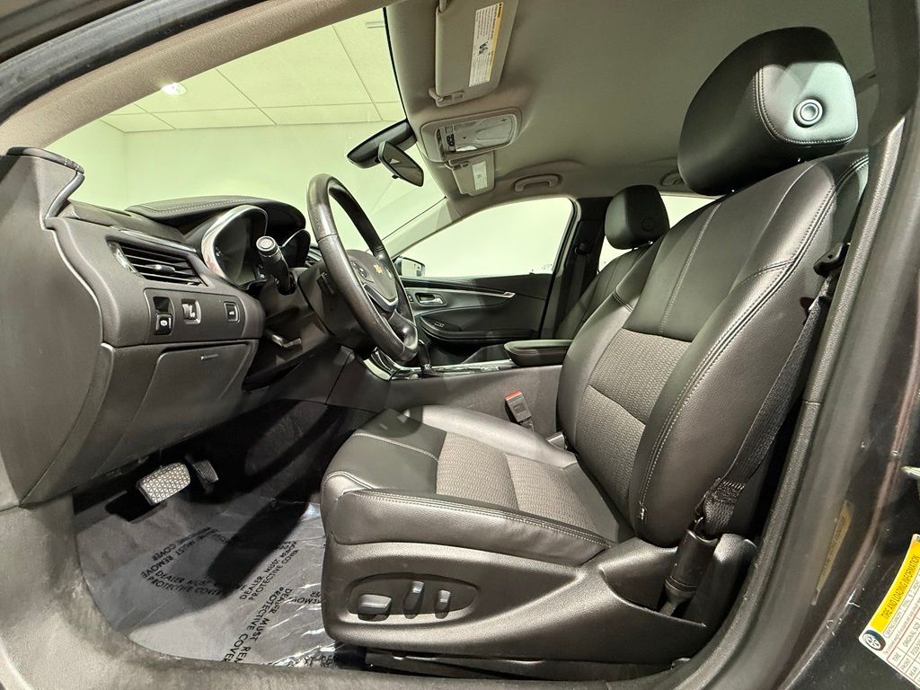 Thumbnail: 2019 Chevrolet Impala - 12
