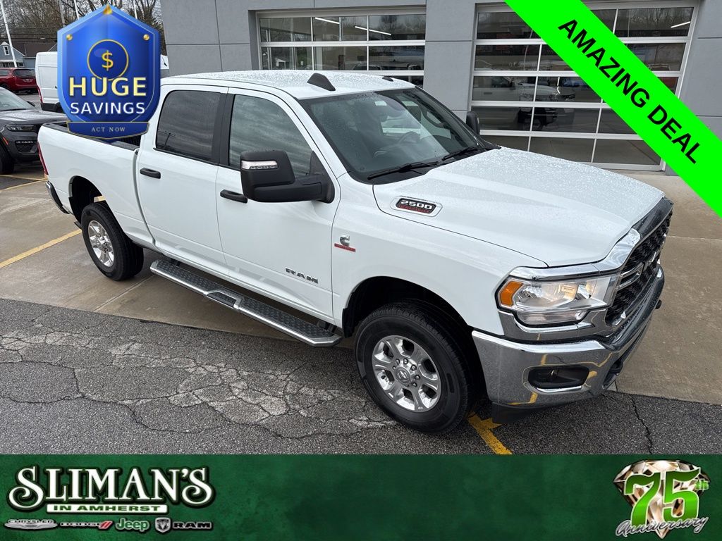 2024 RAM 2500 Big Horn Crew Cab 4WD