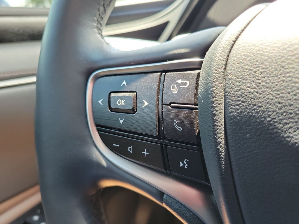 used 2023 Lexus ES car, priced at $41,998