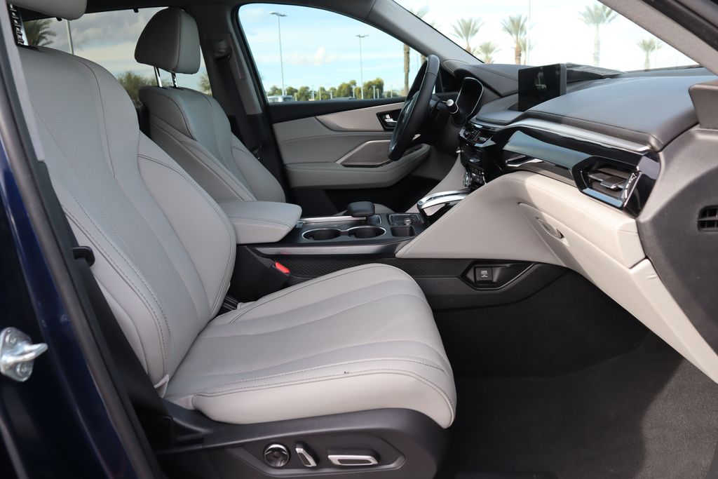 Thumbnail: 2023 Acura MDX - 19