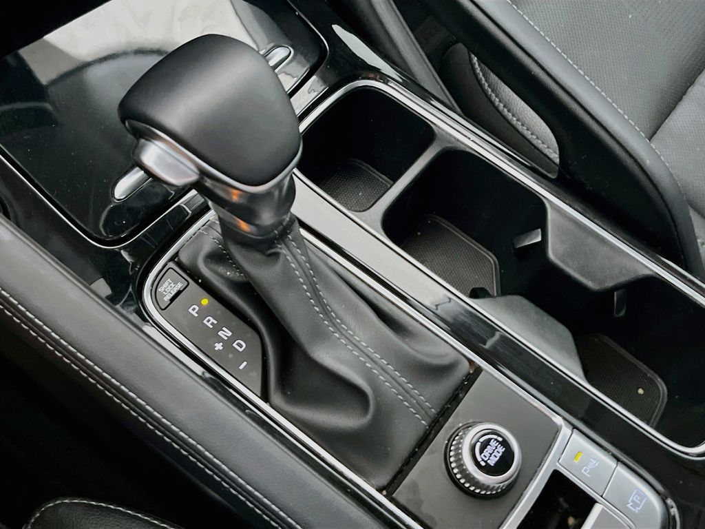 Used 2024 Gray Kia SX image 17