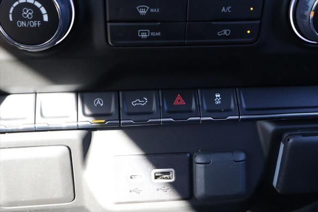 Thumbnail: 2026 Chevrolet Silverado 1500 - 25