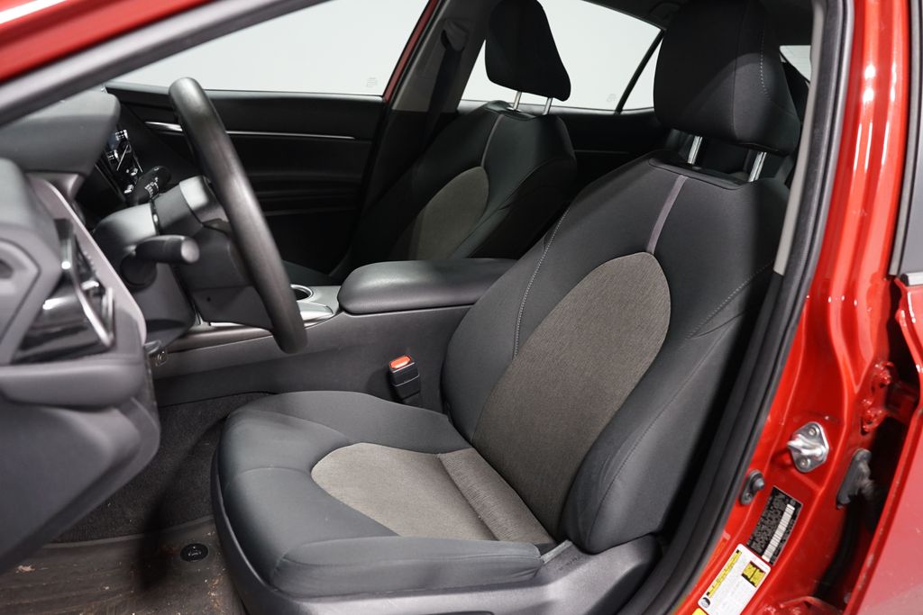 Thumbnail: 2023 Toyota Camry - 6