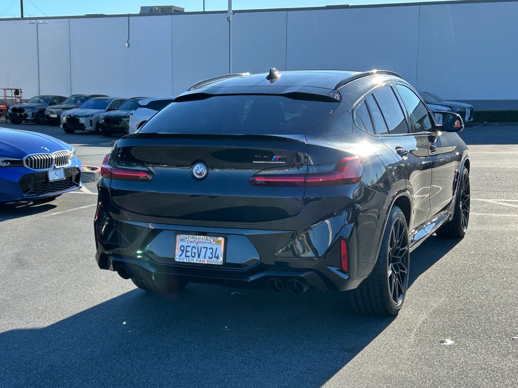 Thumbnail: 2023 BMW X4 - 5