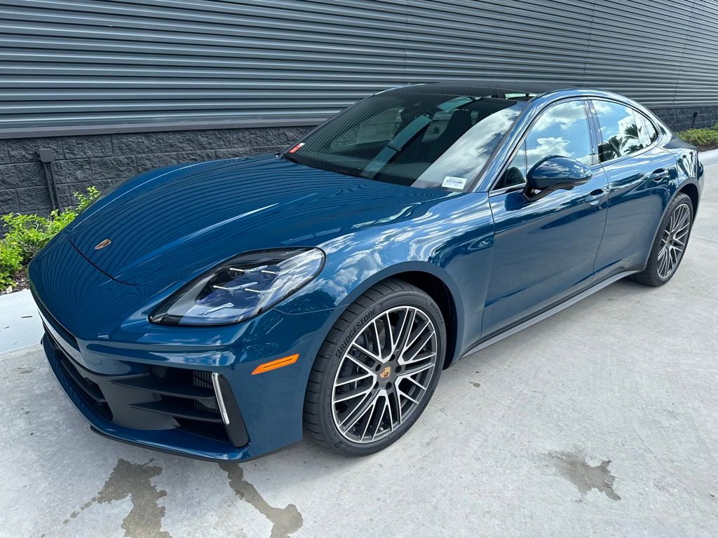 2025 Porsche Panamera  3