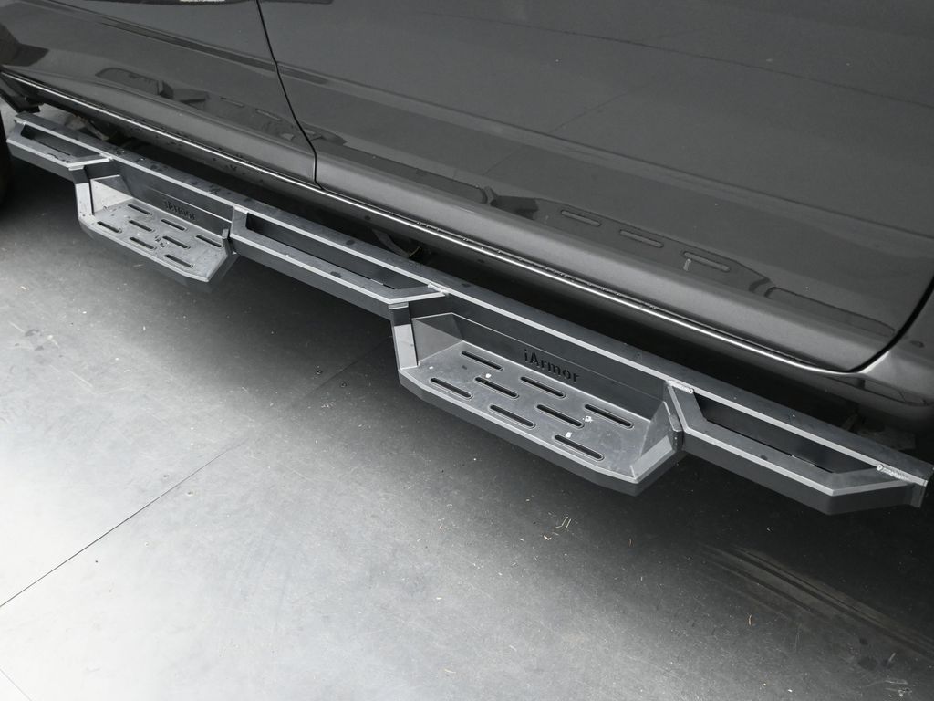 2019 Ram 2500 Laramie Crew Cab 4x4 6'4" Box