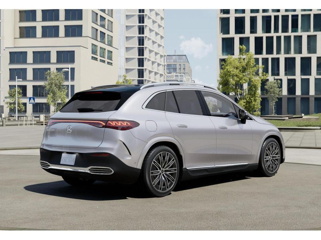Thumbnail: 2027 Mercedes-Benz EQE - 21