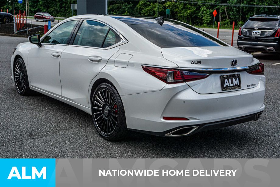 Used 2024 White Lexus 350 image 5