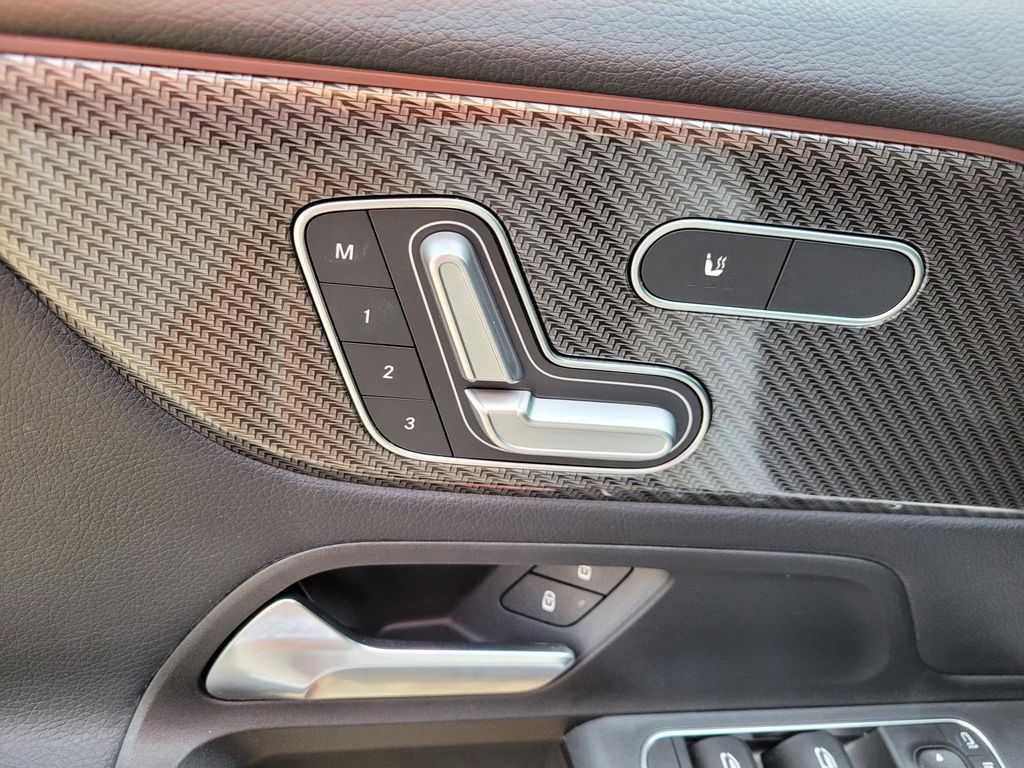 used 2022 Mercedes-Benz GLB car, priced at $32,300