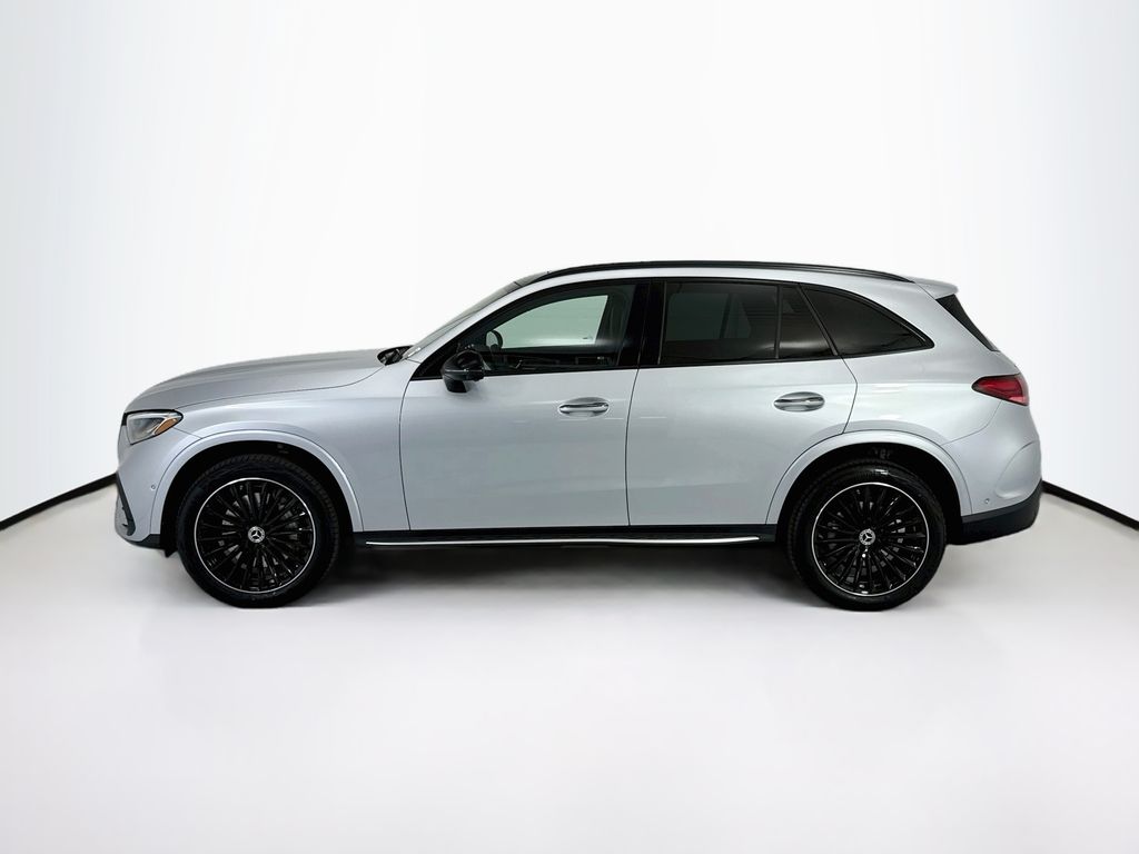 Thumbnail: 2027 Mercedes-Benz GLC - 8