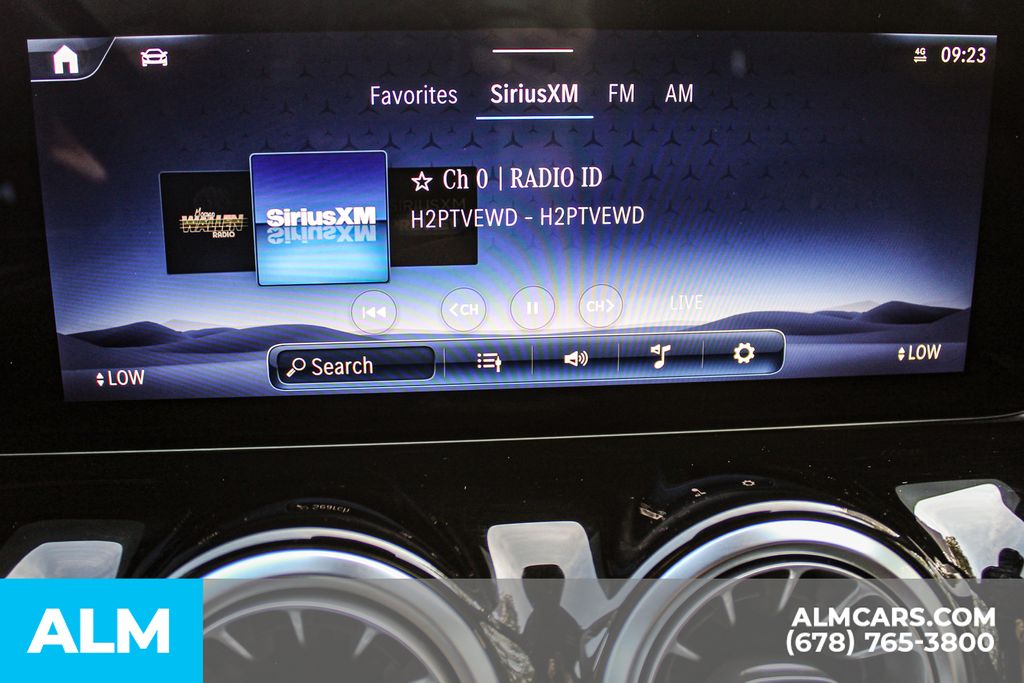 Used 2025 Black Mercedes-Benz GLA 250 image 35
