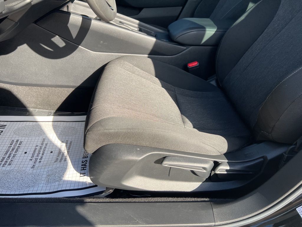 2023 Honda Accord Sedan LX FWD Sedan