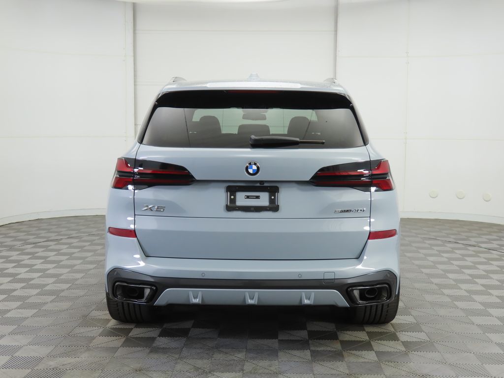 Thumbnail: 2026 BMW X5 - 6