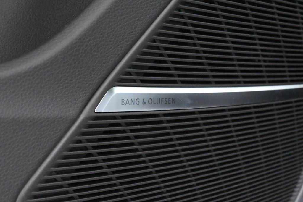 Thumbnail: 2026 Audi Q7 - 25