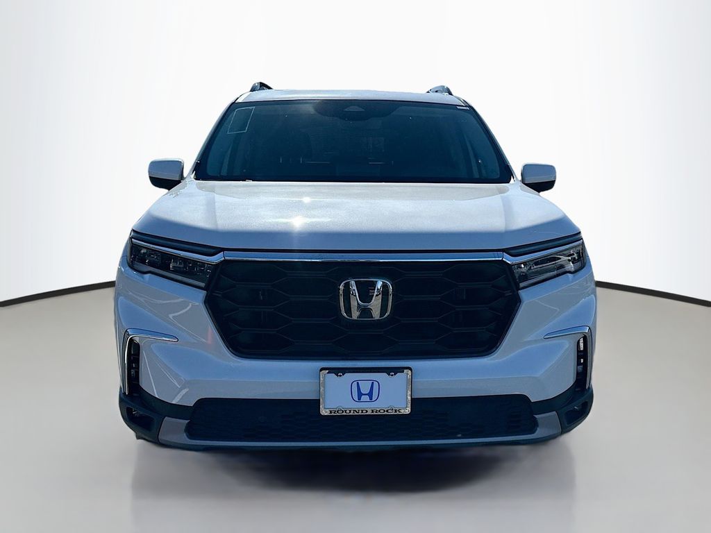 2025 Honda Pilot Touring 3