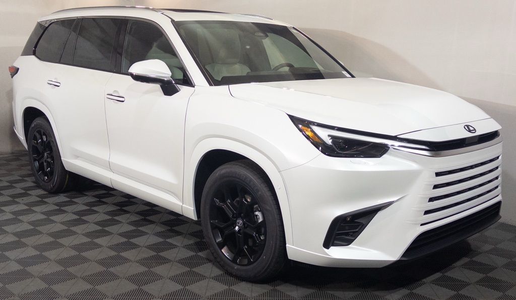 Pear 2026 Lexus TX 350 Luxury AWD SUV / Crossover All-Wheel Drive 8-Speed Automatic